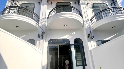 [Pleiku] NHÀ HẺM CHÍNH 212 TRƯỜNG SƠN, PHƯỜNG THỐNG NHẤT NGÀY NGÃ TƯ BIỂN HỒ