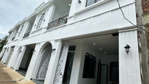 [Pleiku] NHÀ HẺM 07 BẾ VĂN ĐÀN – P. HỘI PHÚ | SÂN Ô TÔ – 3PN – FULL THỔ CƯ 